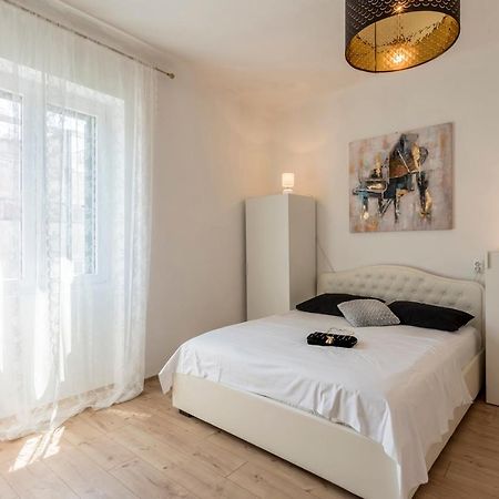 Apartment Vito Split Buitenkant foto